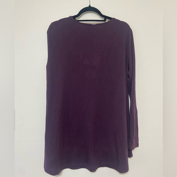 Natori women's M long sleeve scoop neck relaxed fit tunic length top in plum EUC - Picture 3 of 5